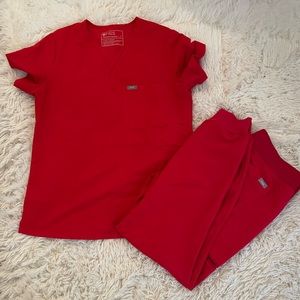 Figs scrubs red color 1 pocket scrub top size small Zamora Joggers size medium